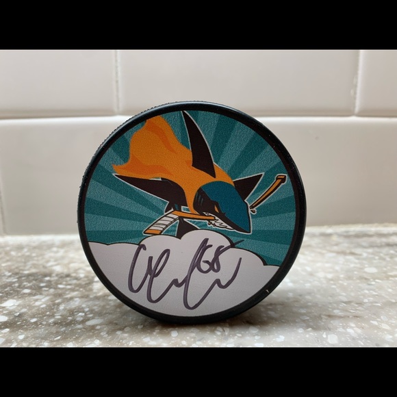 San Jose Sharks Melker Karlsson Autographed Puck - Picture 1 of 2